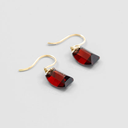 Garnet Pierced Earrings / K18