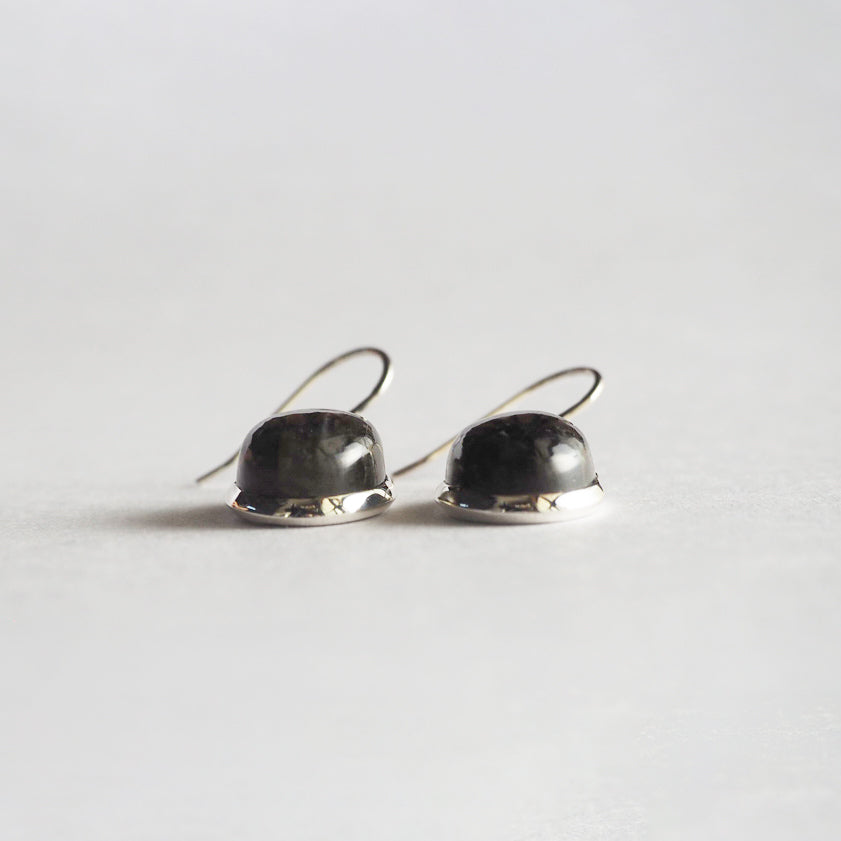 Labradorite Pierced Earrings / Sv925