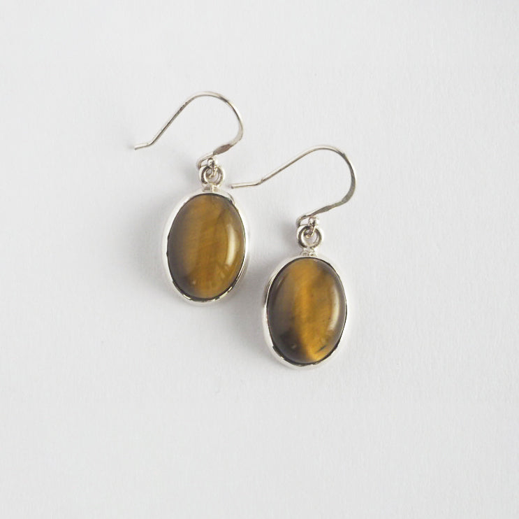 Tiger's eye Pierced Earrings / Sv925