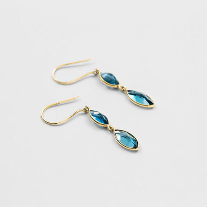 Double Blue topaz Pierced Earrings / K18